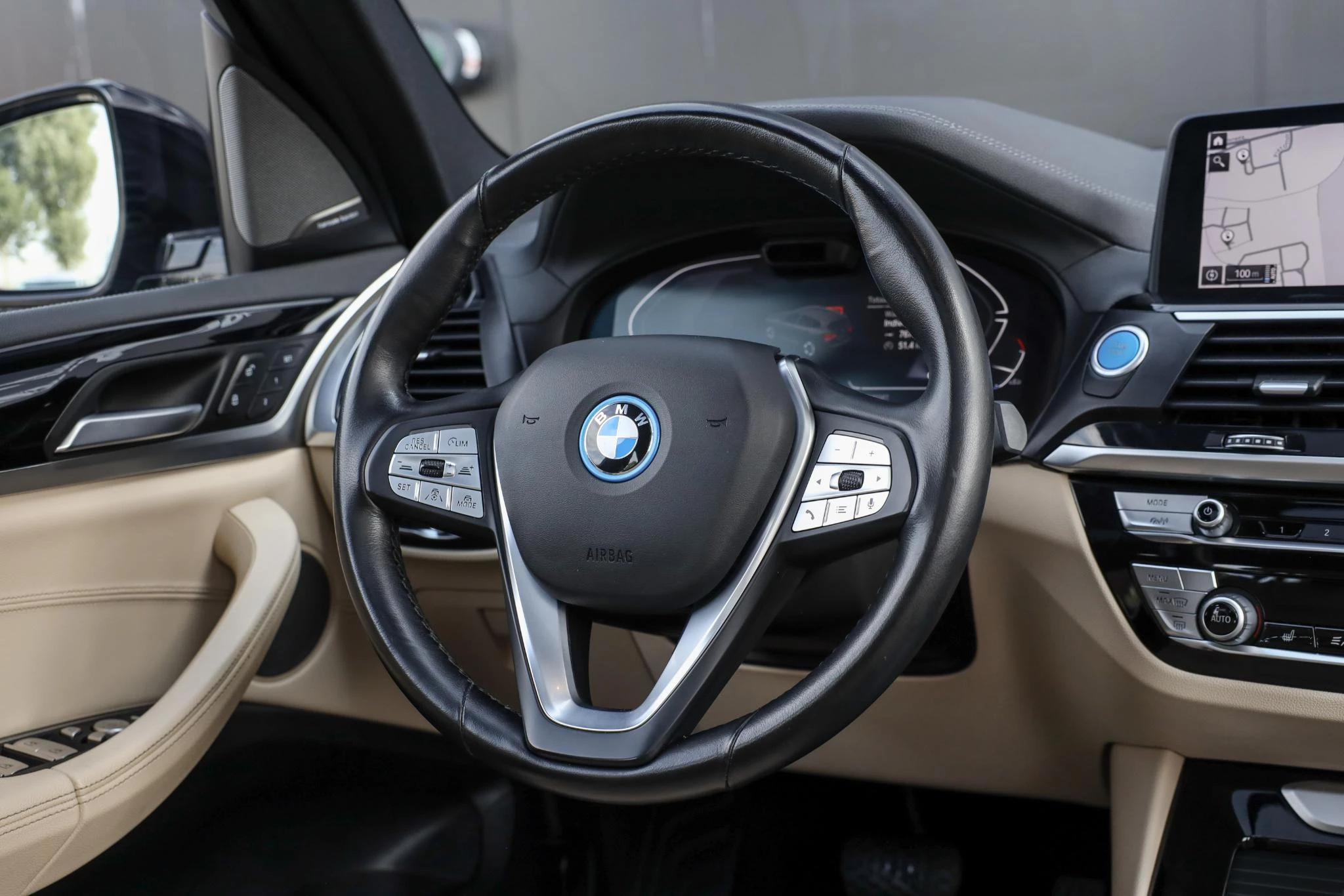 Hoofdafbeelding BMW iX3