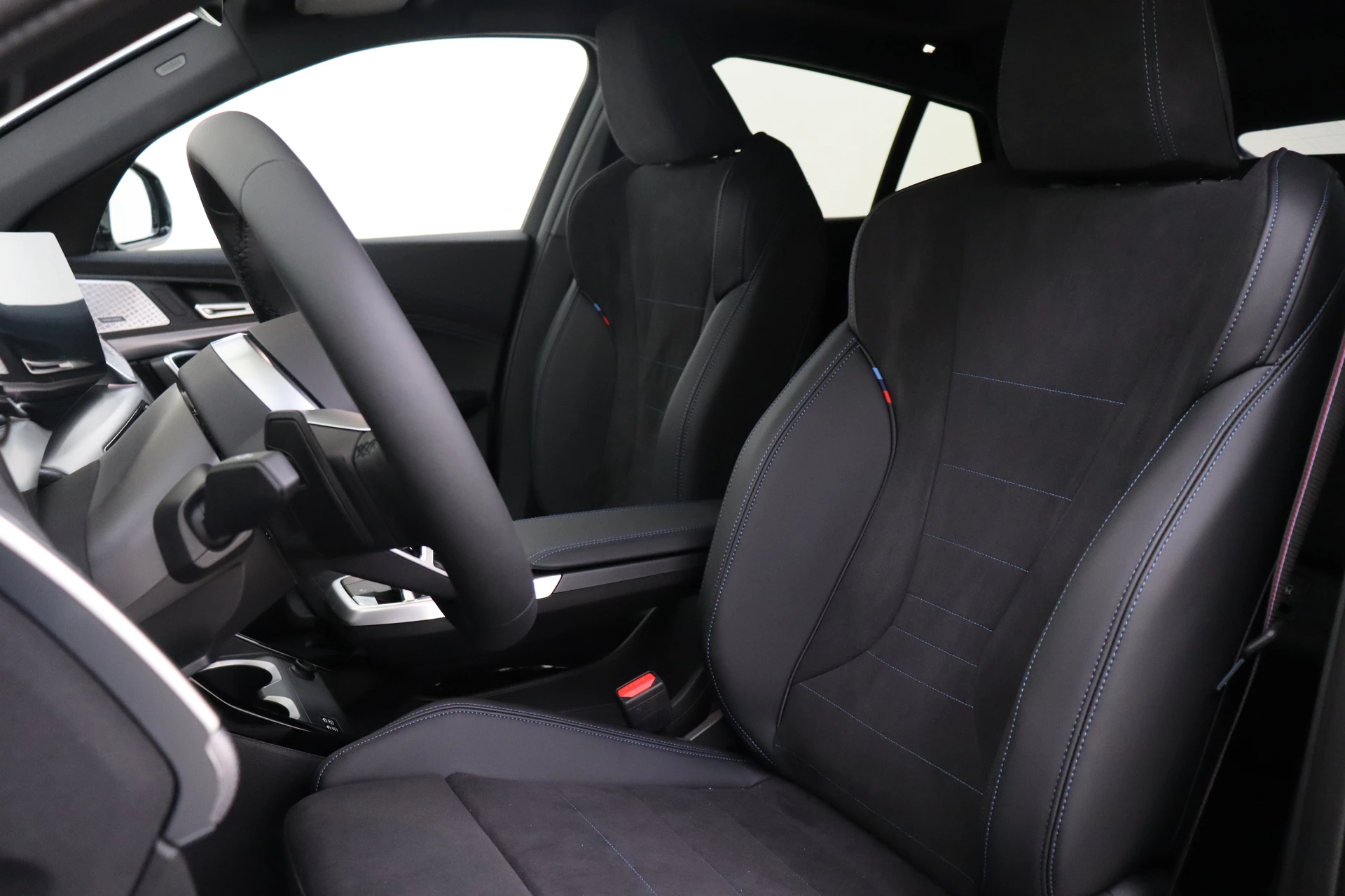 Hoofdafbeelding BMW iX2
