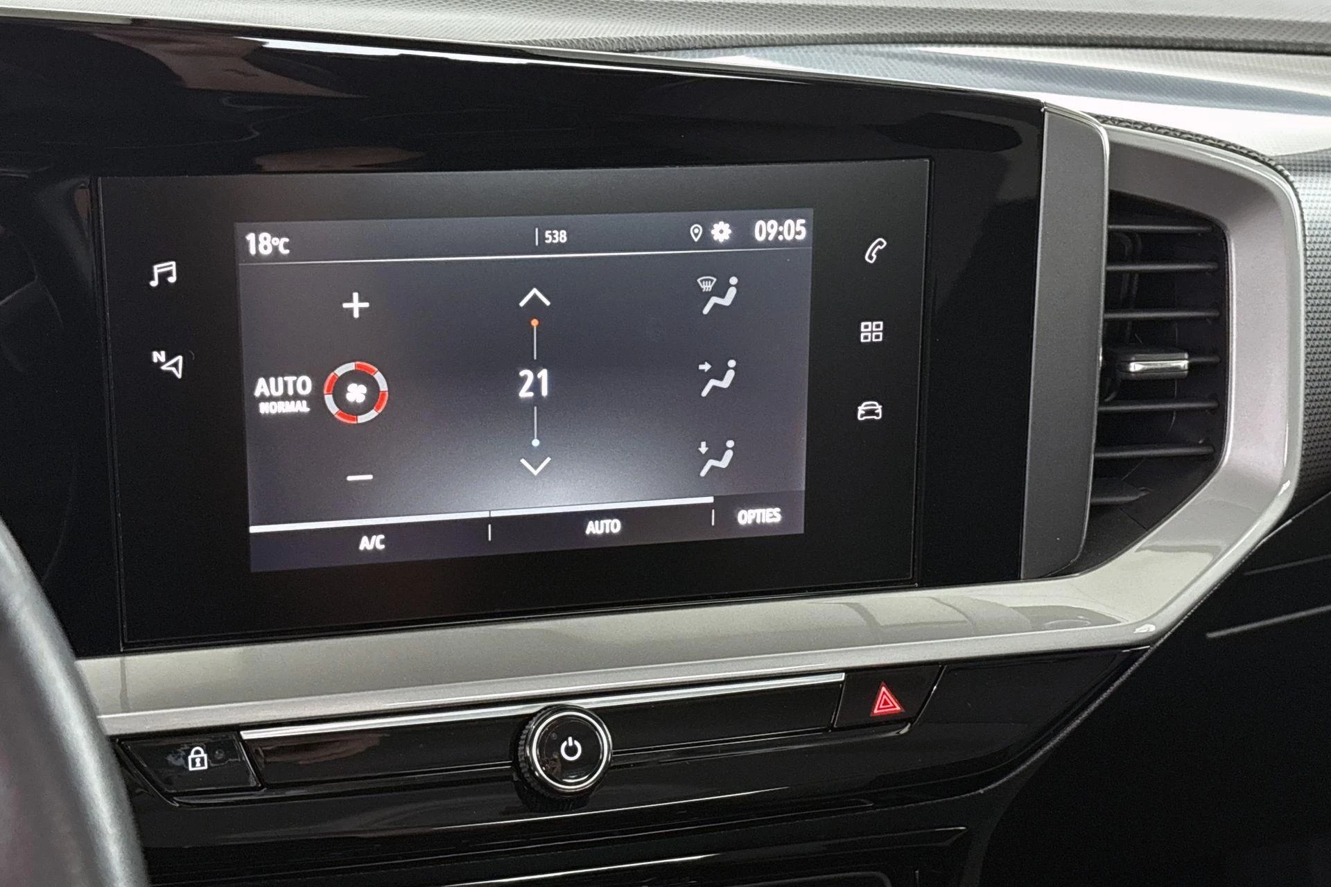 Hoofdafbeelding Opel Mokka-e