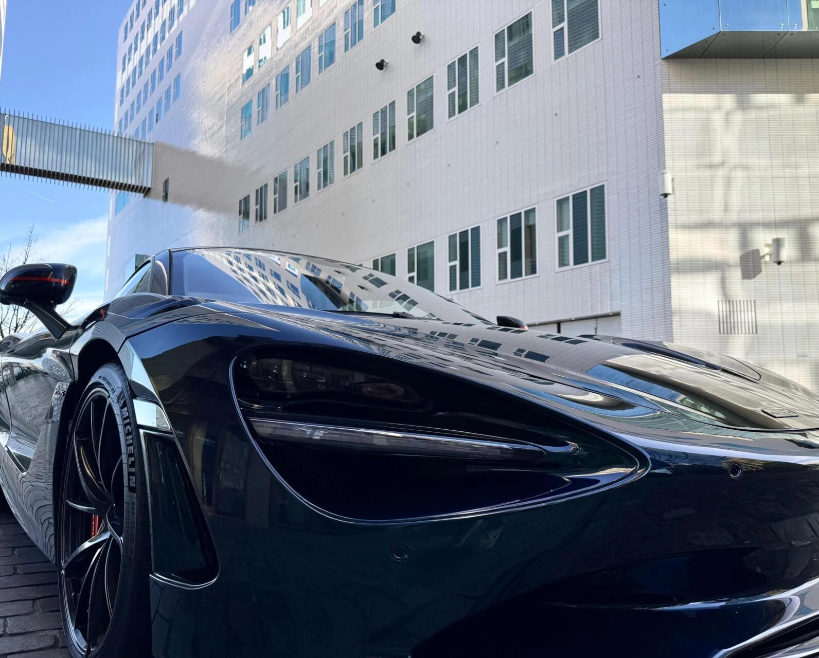 Hoofdafbeelding McLaren 750S