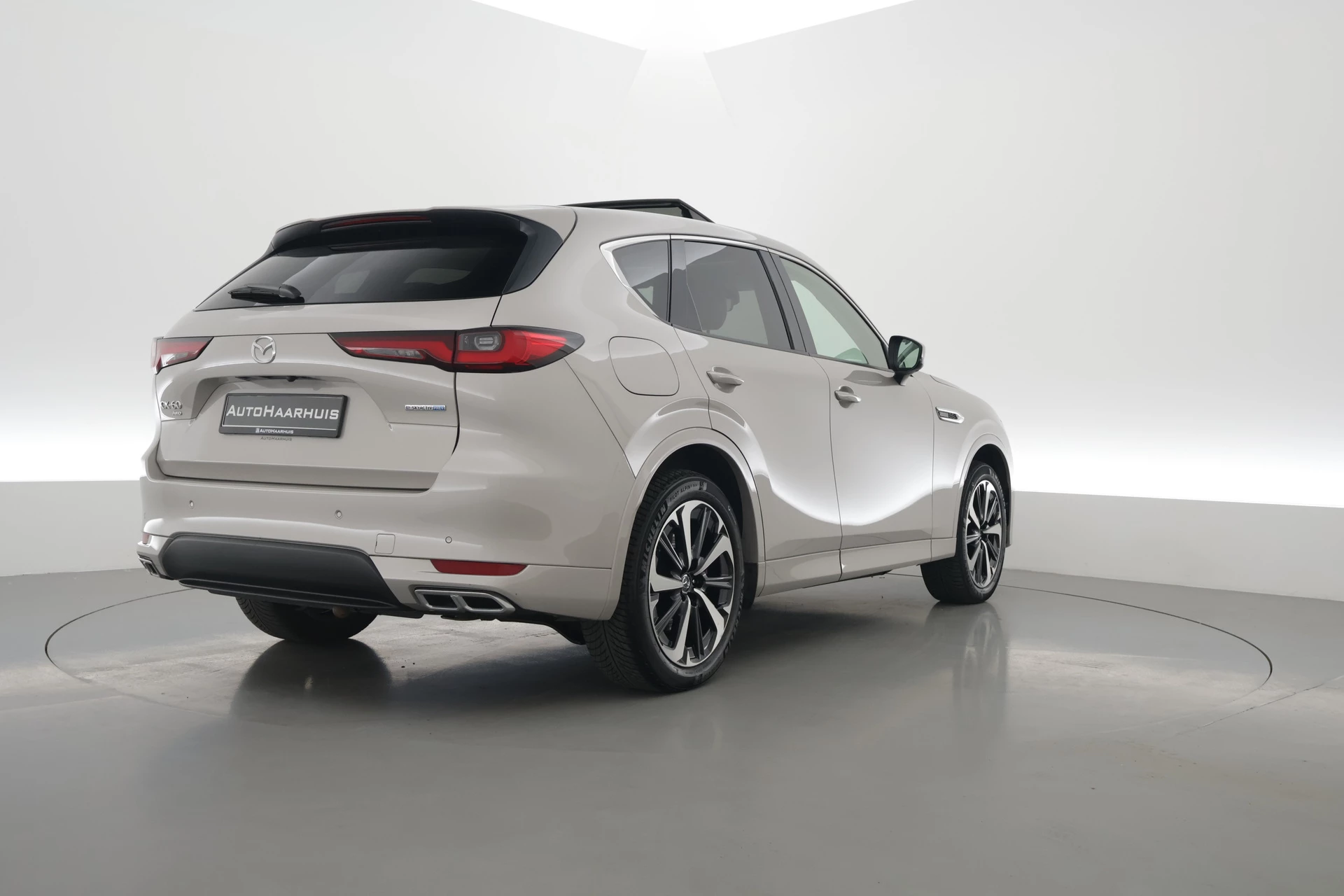 Hoofdafbeelding Mazda CX-60