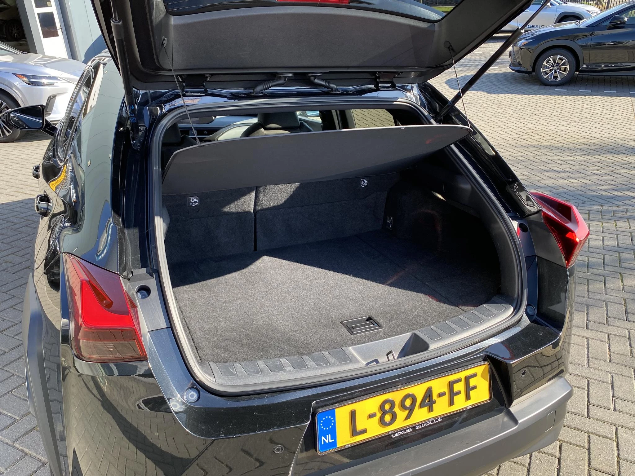 Hoofdafbeelding Lexus UX