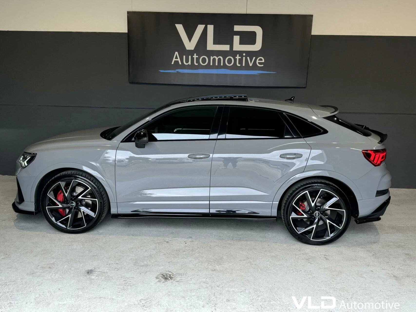 Hoofdafbeelding Audi RSQ3