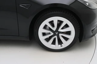Tesla Model 3 Standard RWD Plus FACELIFT [ WARMTEPOMP+AUTOPILOT+60 kWh+PREMIUM AUDIO ]
