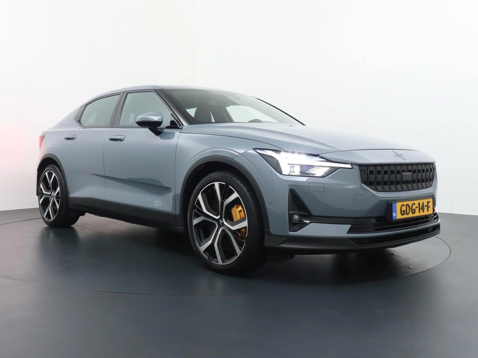 Hoofdafbeelding Polestar 2