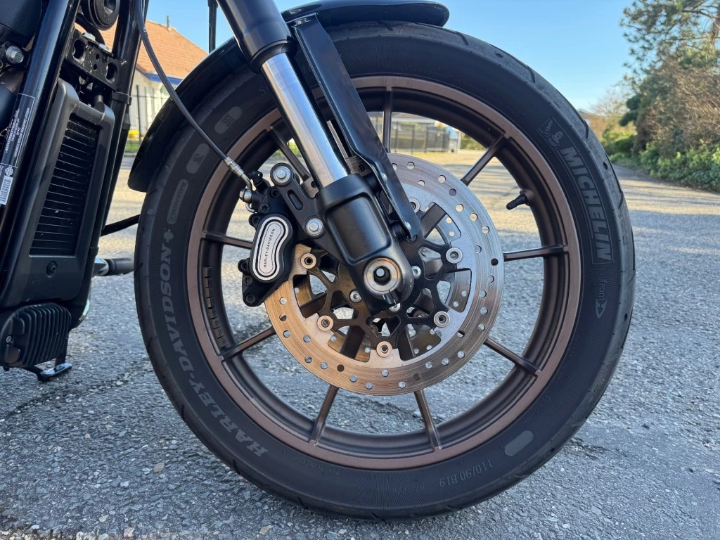 Hoofdafbeelding Harley-Davidson Low Rider