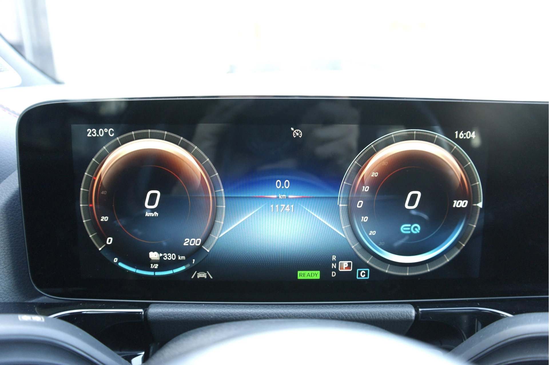 Hoofdafbeelding Mercedes-Benz EQA