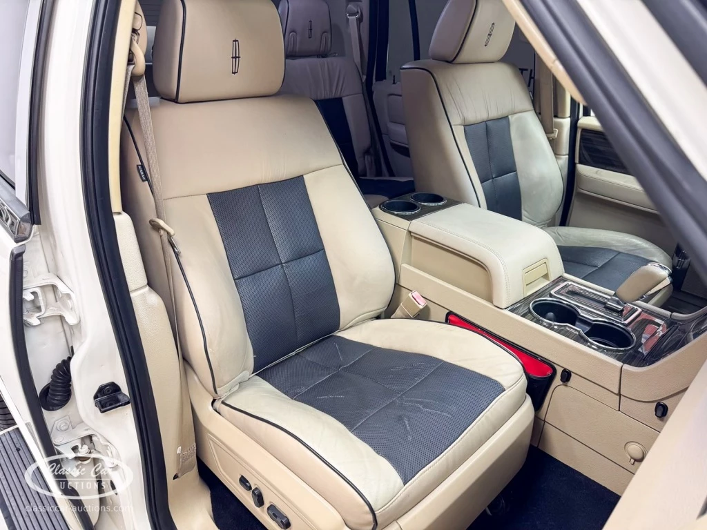 Hoofdafbeelding Lincoln Navigator