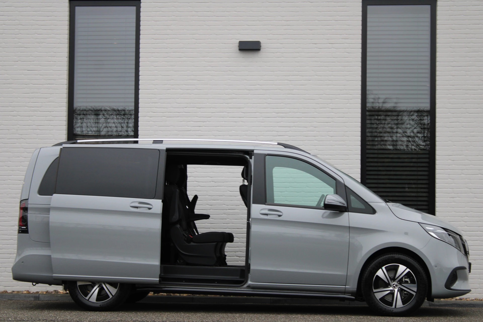 Hoofdafbeelding Mercedes-Benz EQV