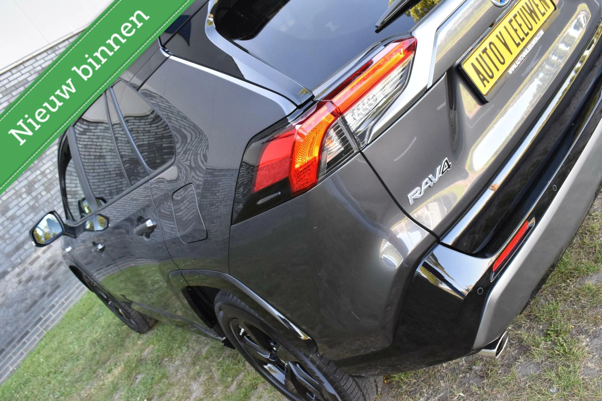 Hoofdafbeelding Toyota RAV4