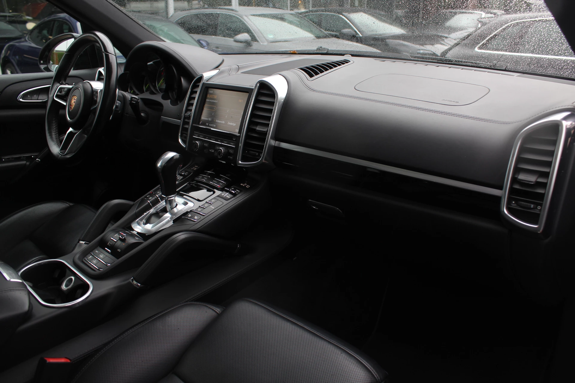 Hoofdafbeelding Porsche Cayenne