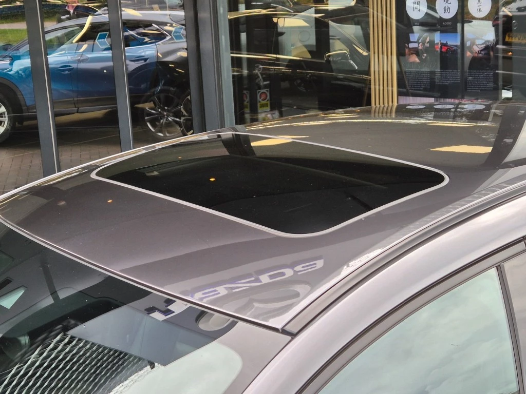 Hoofdafbeelding Mazda CX-30