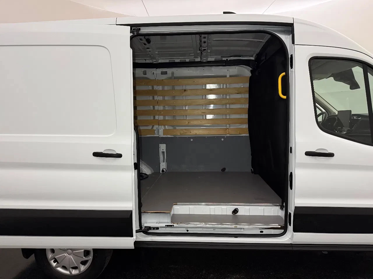 Hoofdafbeelding Ford E-Transit