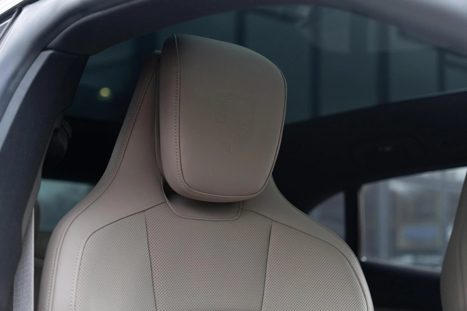 Hoofdafbeelding Porsche Taycan