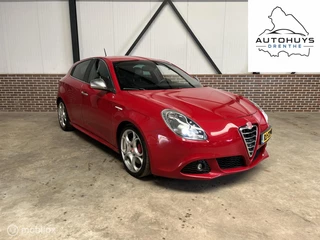 Alfa Romeo Giulietta 2.0 JTDm Distinctive Bi-Xenon | Leder