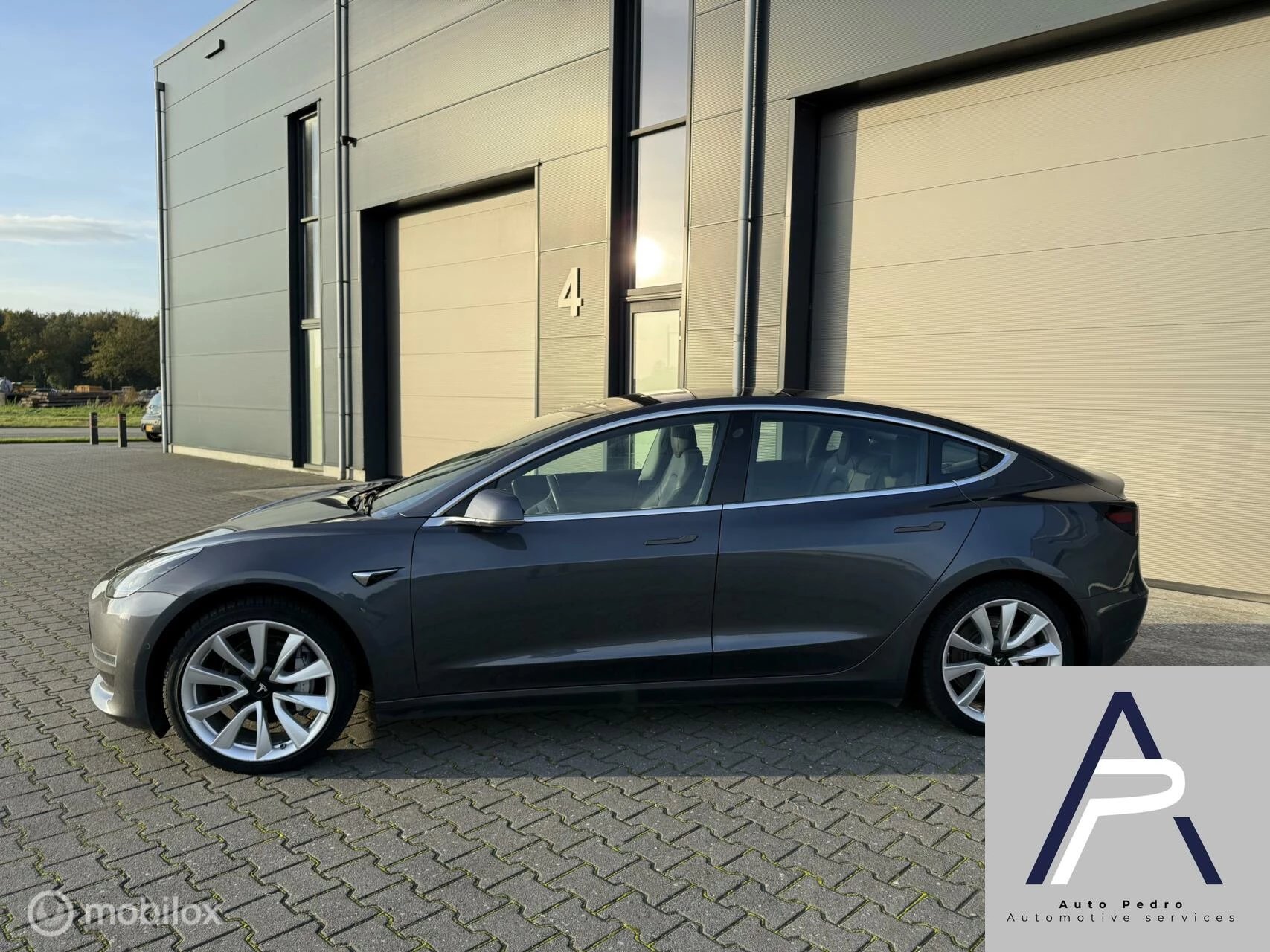 Hoofdafbeelding Tesla Model 3