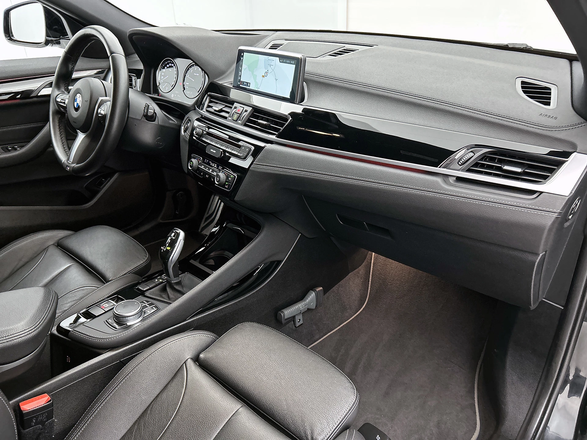 Hoofdafbeelding BMW X2