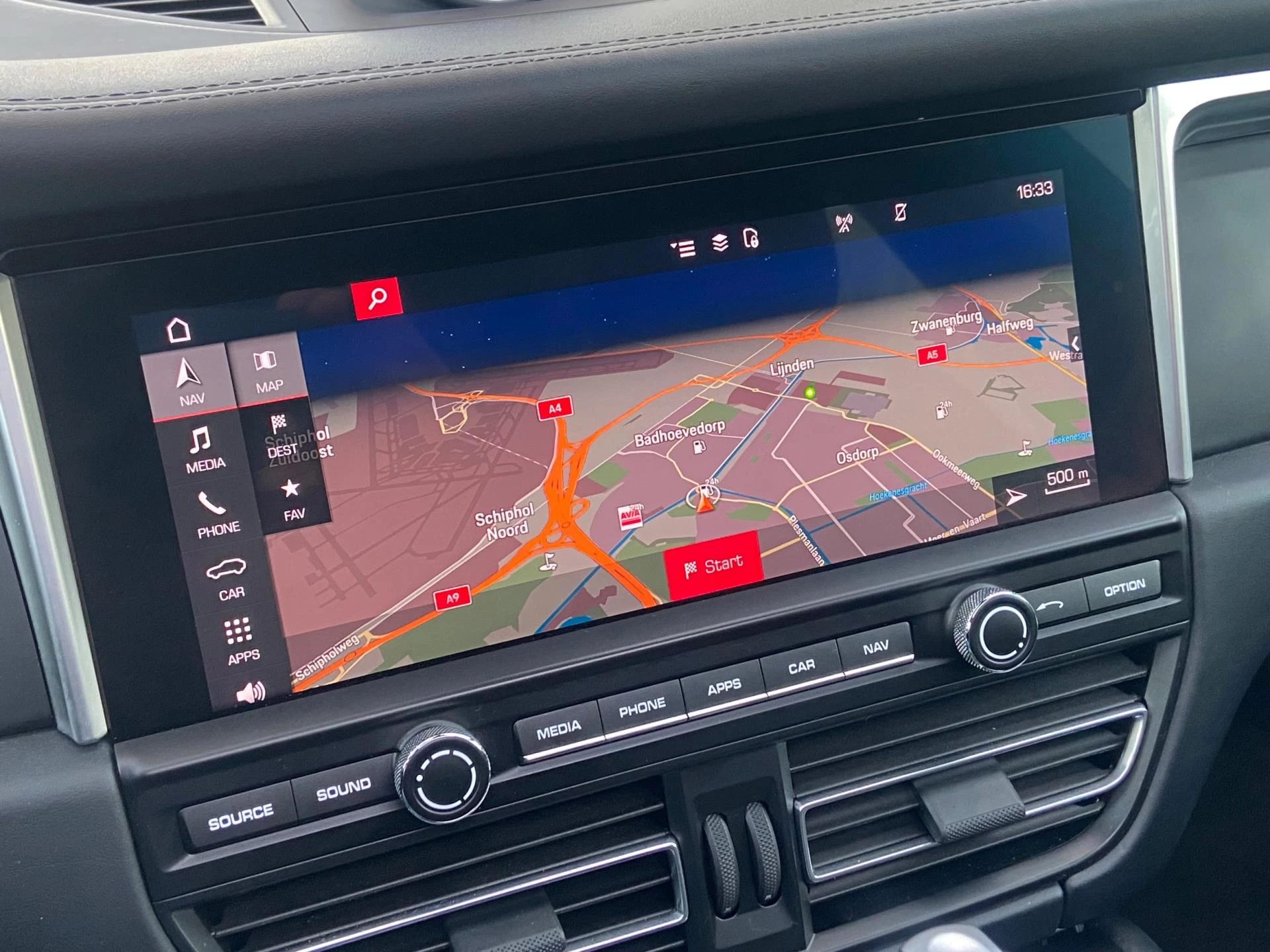 Hoofdafbeelding Porsche Macan