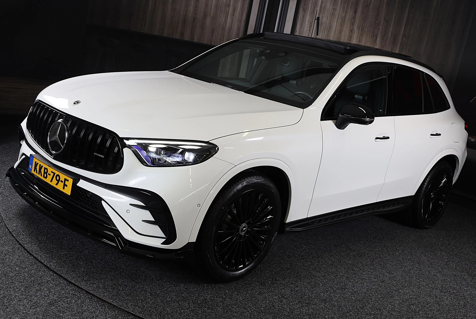 Hoofdafbeelding Mercedes-Benz GLC