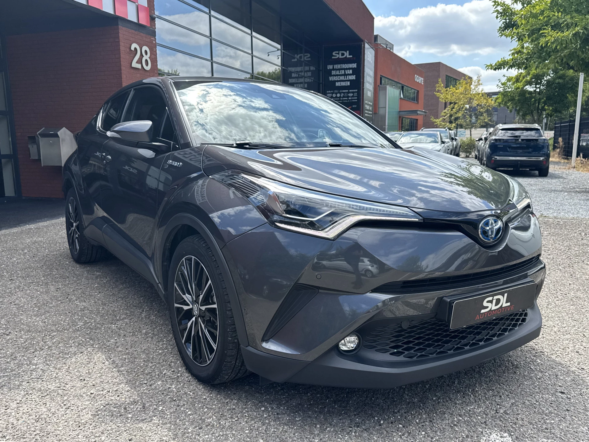 Hoofdafbeelding Toyota C-HR