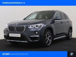 BMW X1 xDrive20i High Executive xLine Automaat / Panoramadak / Trekhaak / Sportstoelen / Achteruitrijcamera / Head-Up / Active Cruise Control