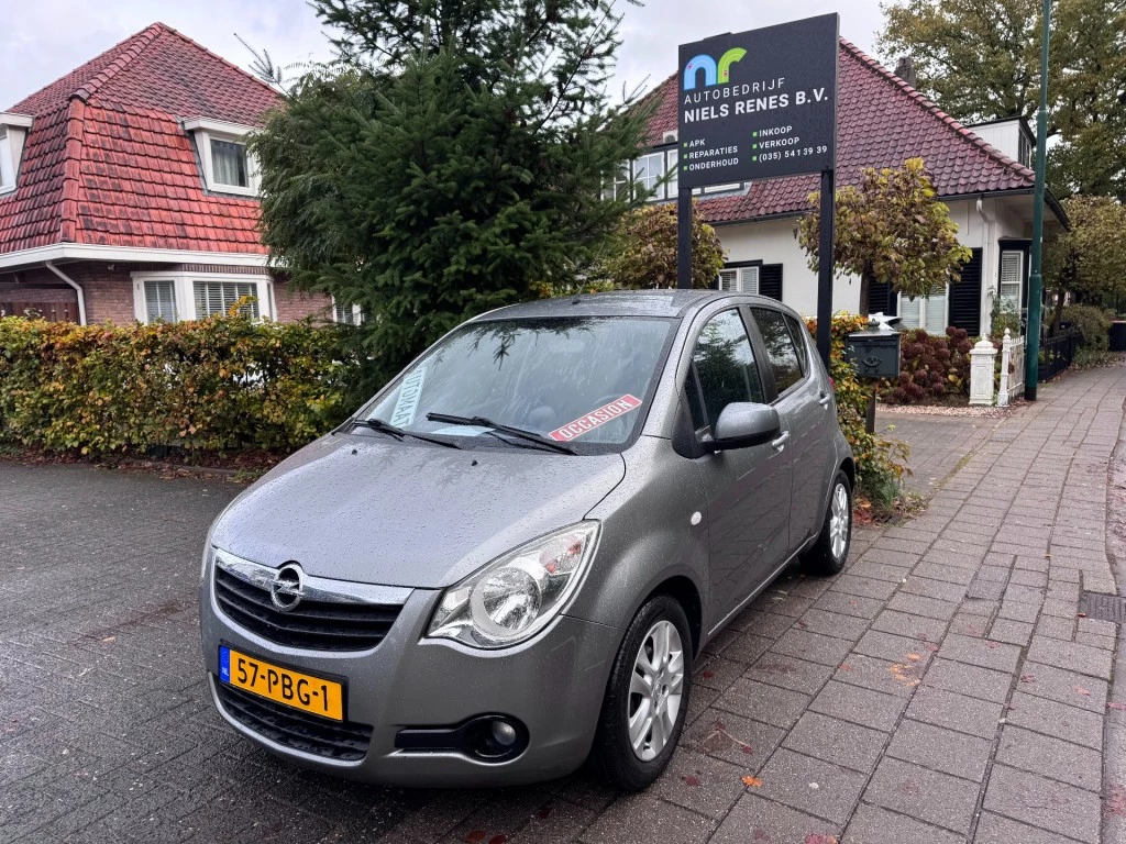 Hoofdafbeelding Opel Agila