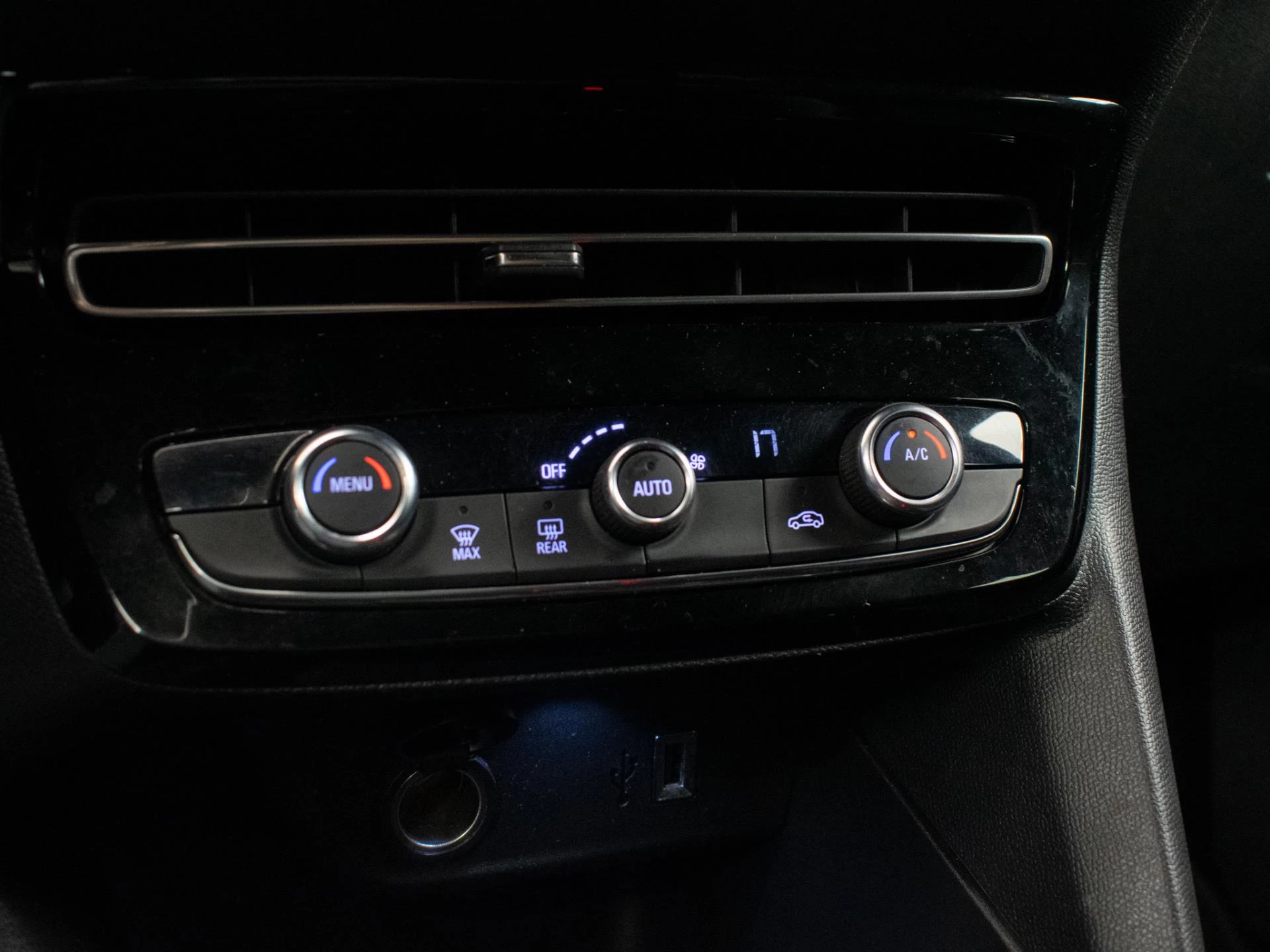 Hoofdafbeelding Opel Mokka-e