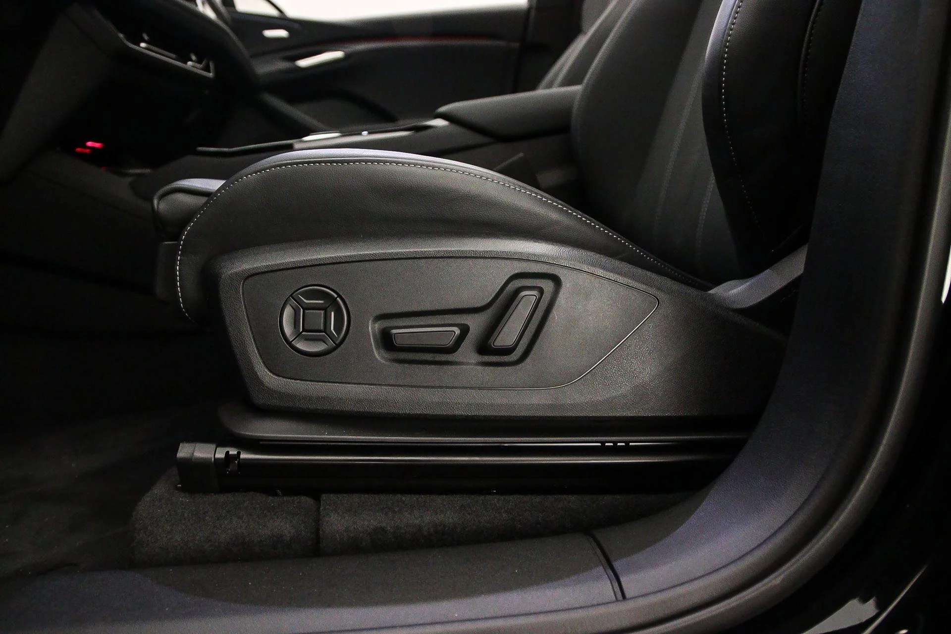 Hoofdafbeelding Audi Q6 e-tron