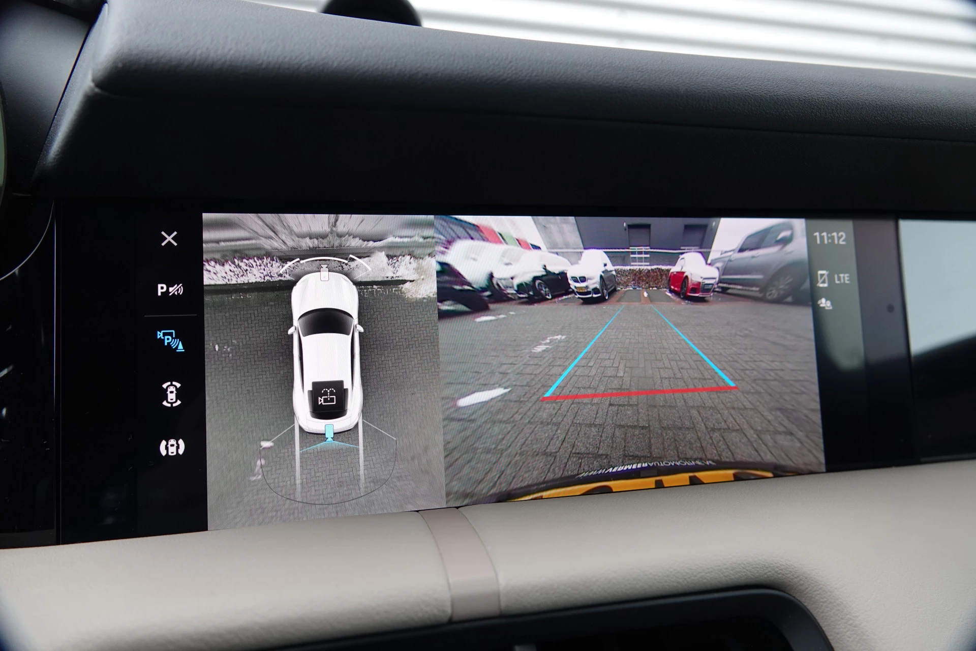 Hoofdafbeelding Porsche Taycan