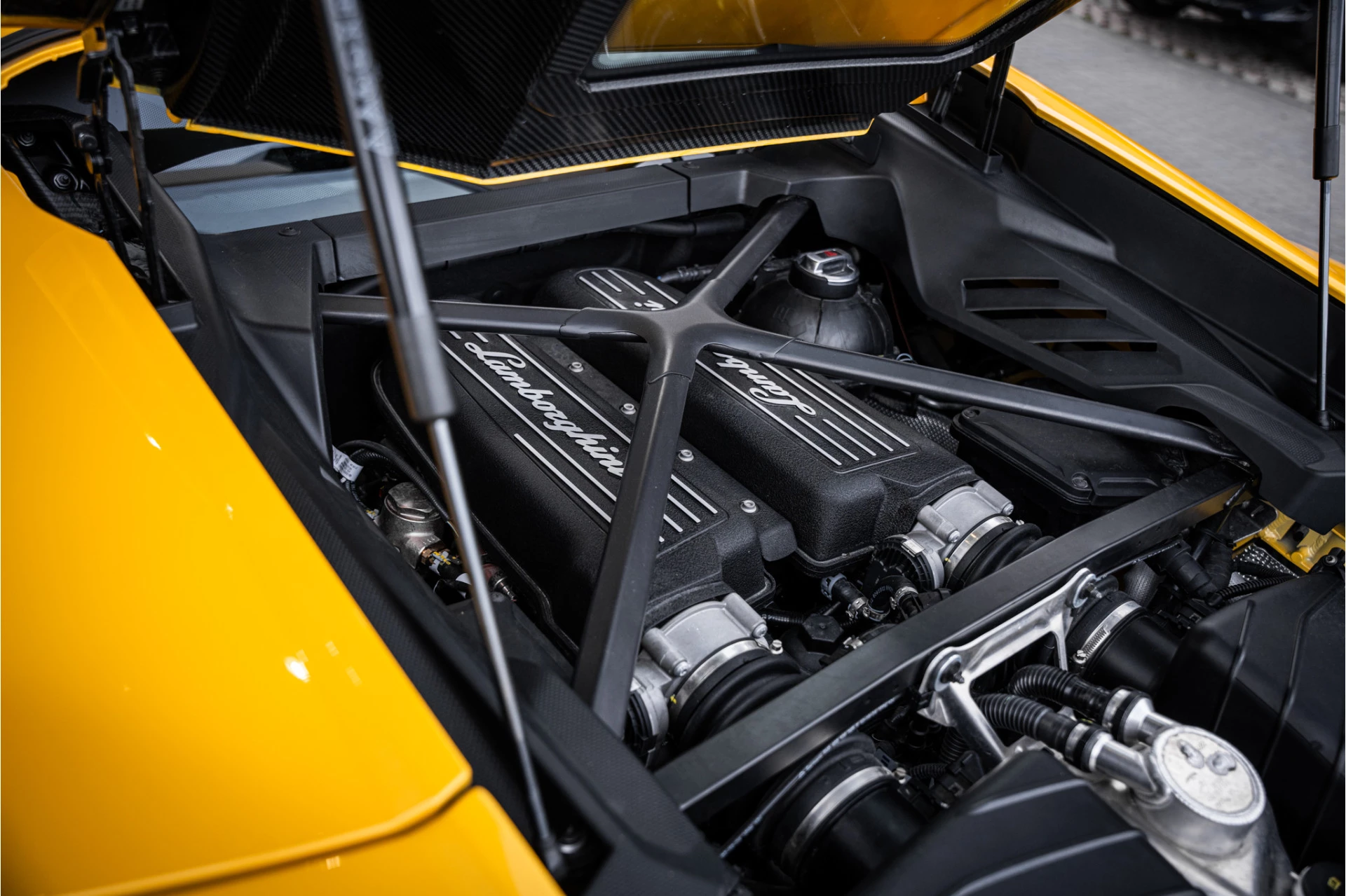 Hoofdafbeelding Lamborghini Huracán