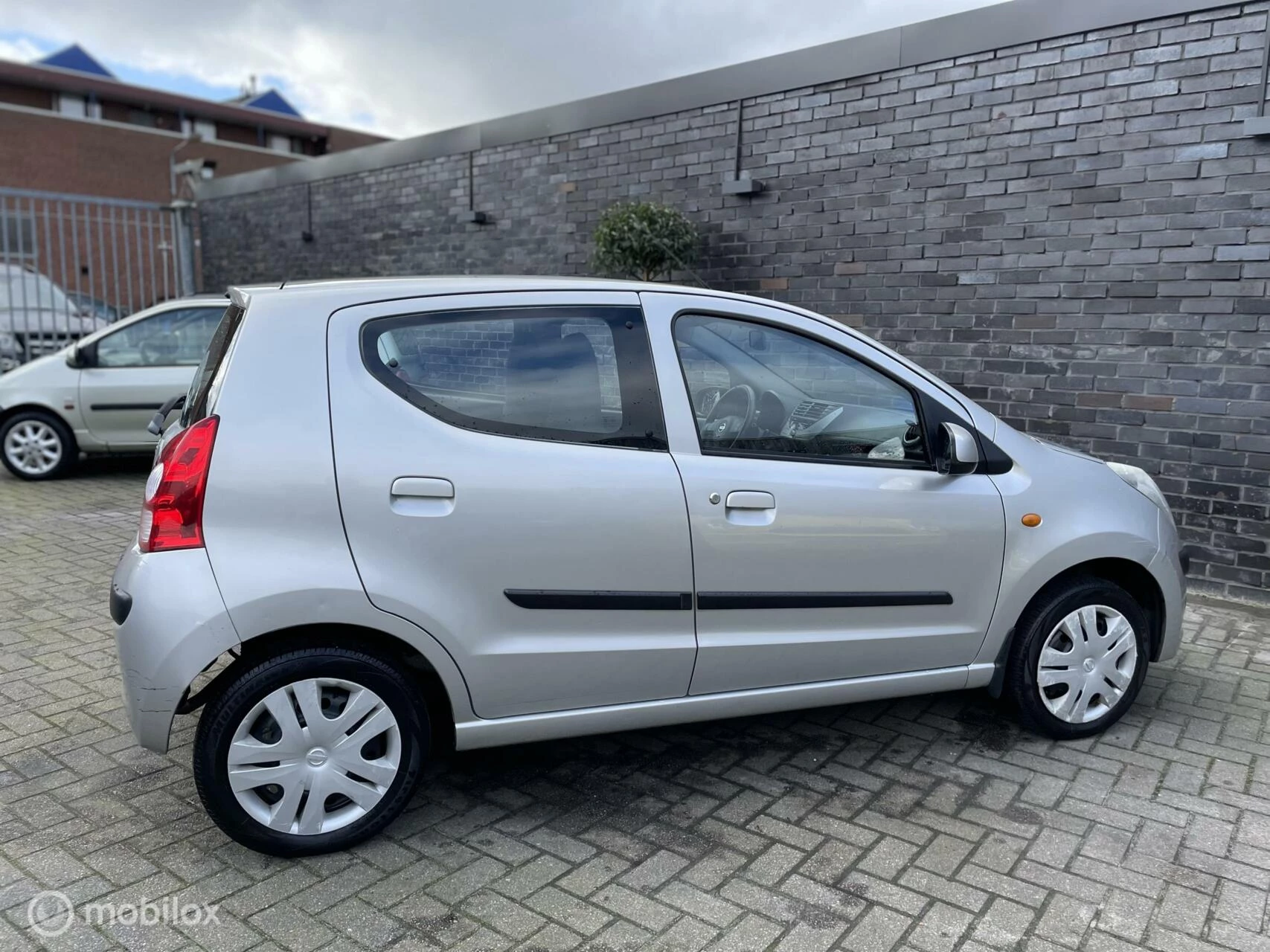 Hoofdafbeelding Nissan Pixo