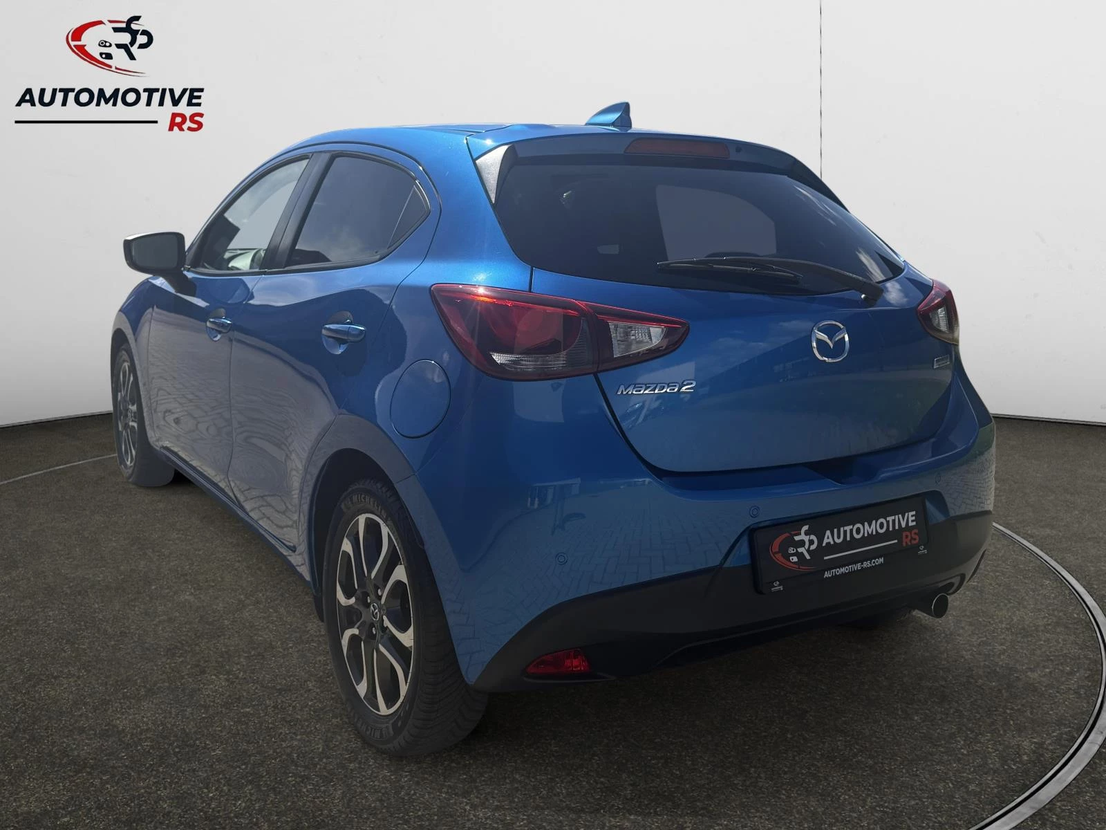 Hoofdafbeelding Mazda 2