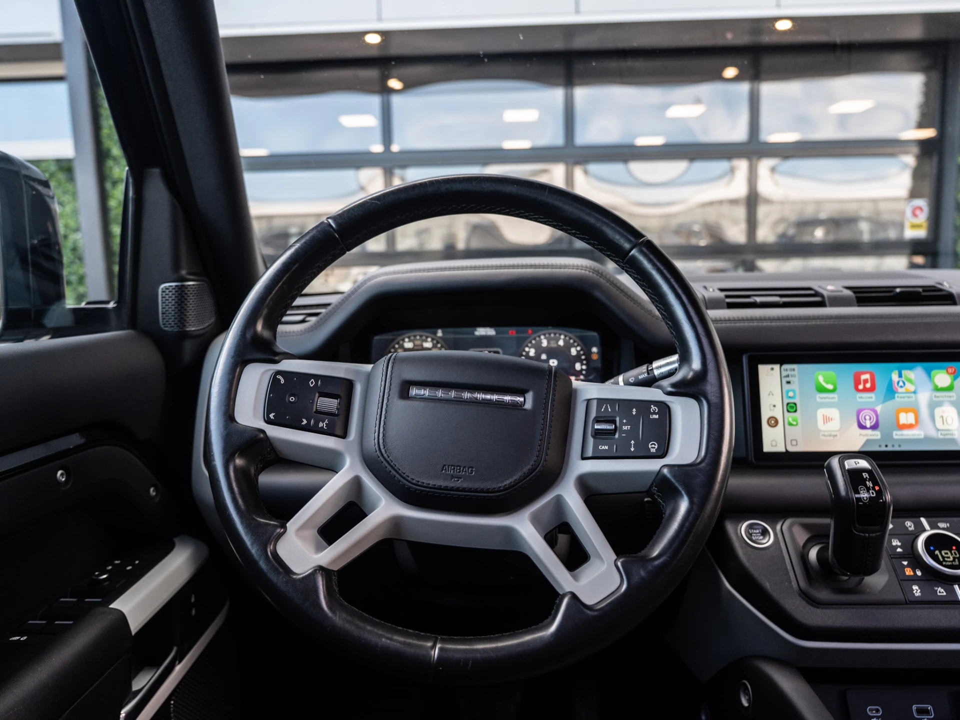 Hoofdafbeelding Land Rover Defender