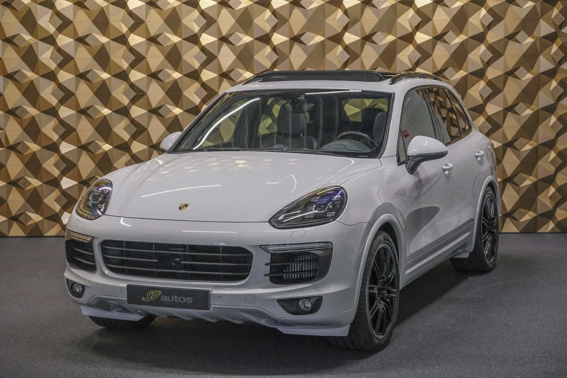 Hoofdafbeelding Porsche Cayenne