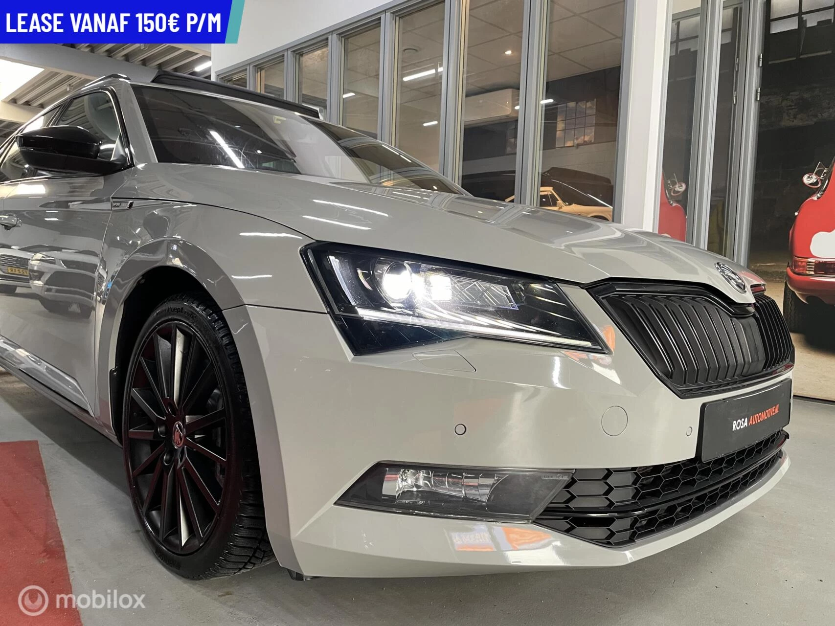 Hoofdafbeelding Škoda Superb