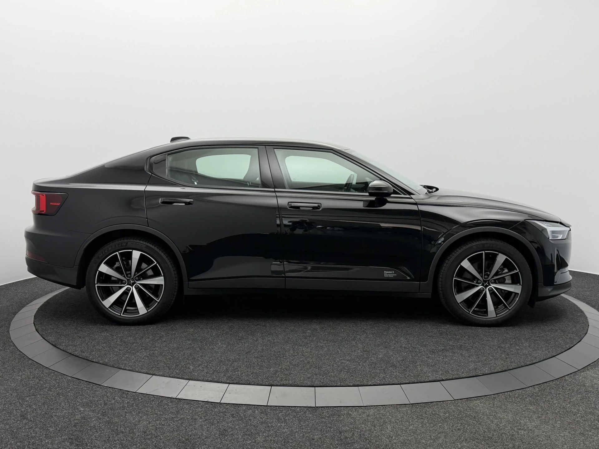 Hoofdafbeelding Polestar 2