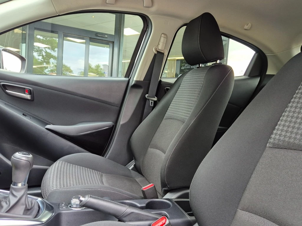 Hoofdafbeelding Mazda 2