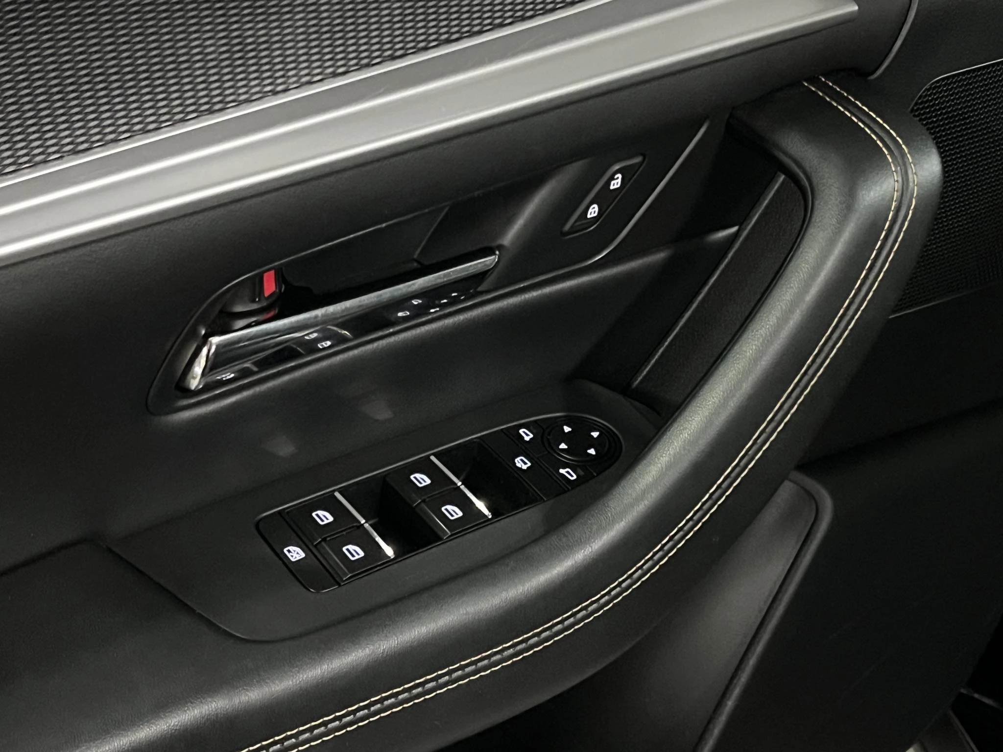 Hoofdafbeelding Mazda CX-60