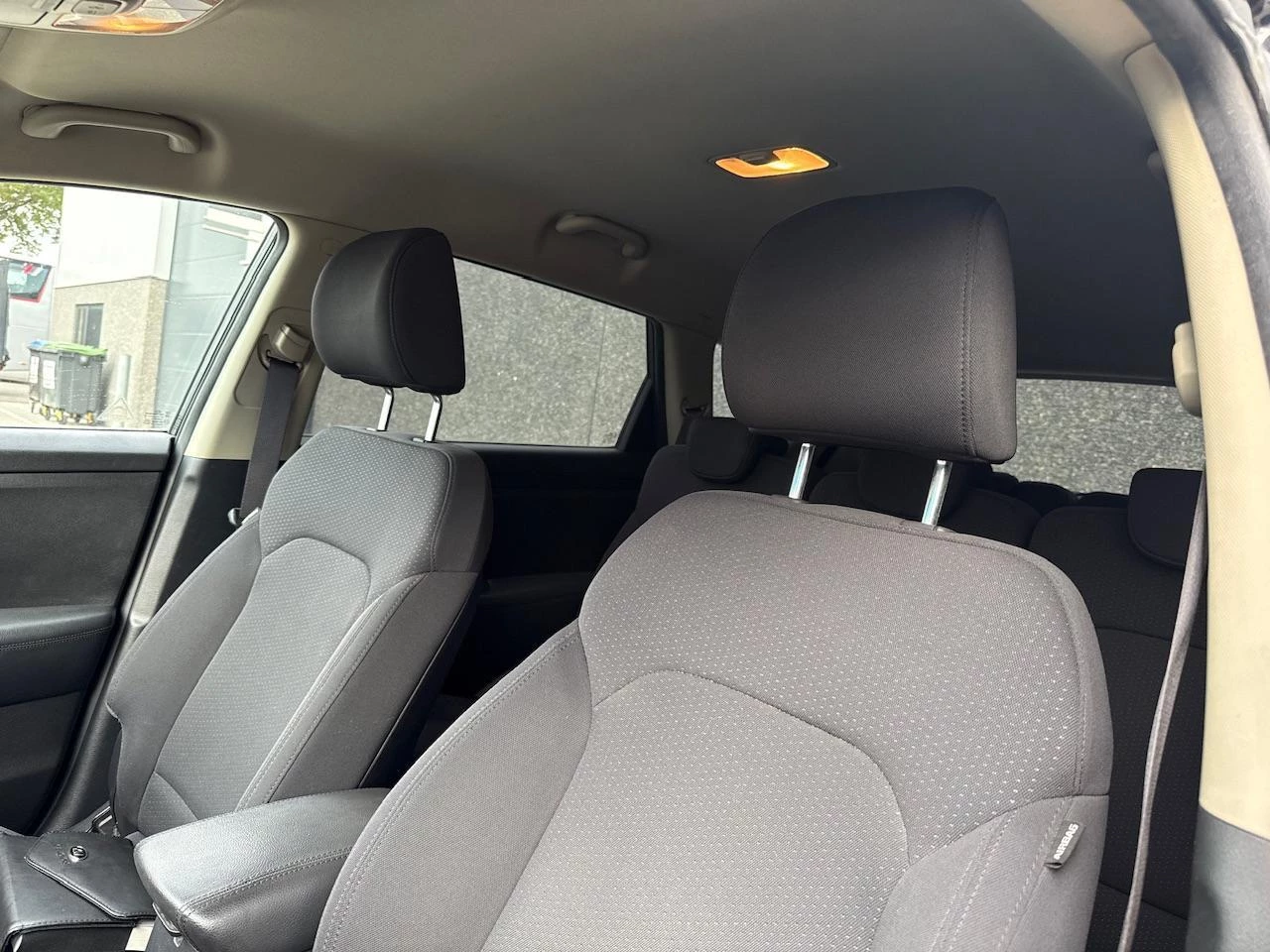 Hoofdafbeelding Kia Carens