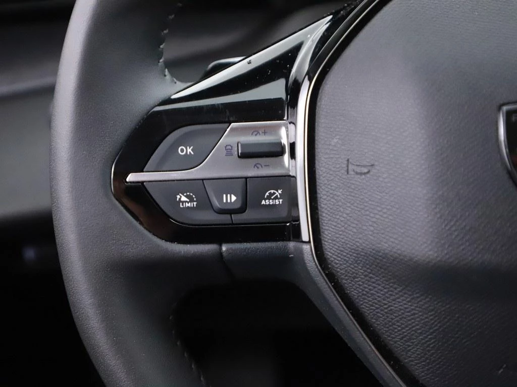 Hoofdafbeelding Peugeot 408