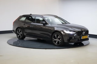 Hoofdafbeelding Volvo V90 Volvo V90 2.0 T6 AWD Recharge Plus Dark