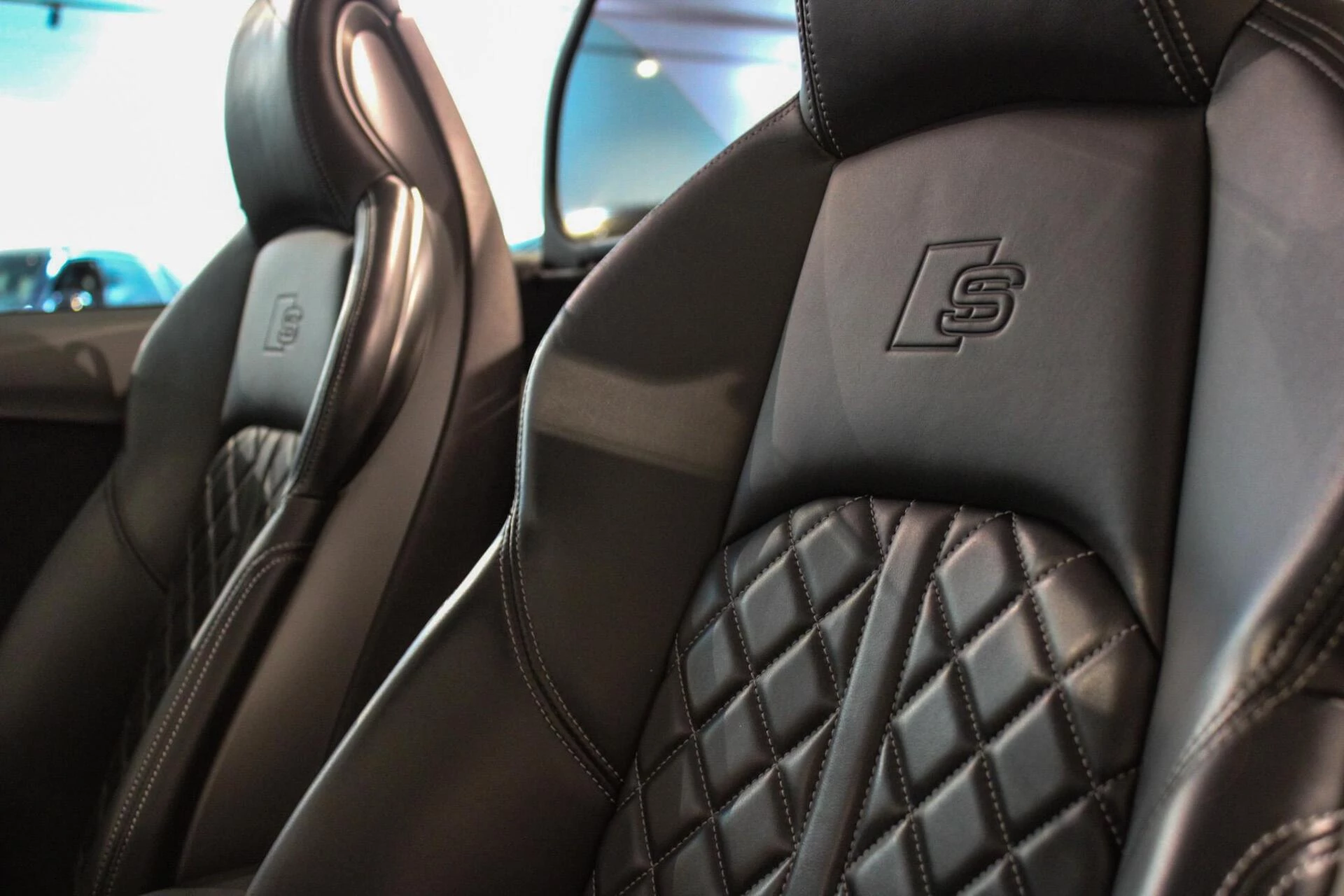 Hoofdafbeelding Audi S5