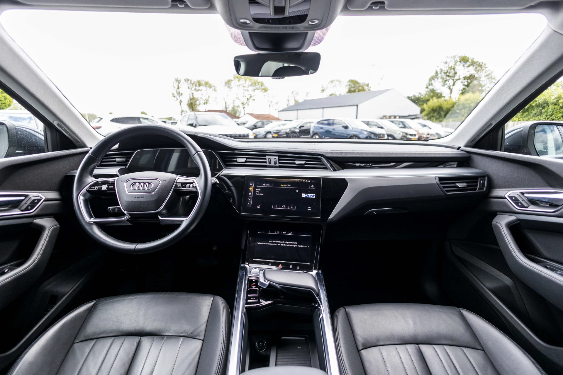 Hoofdafbeelding Audi e-tron