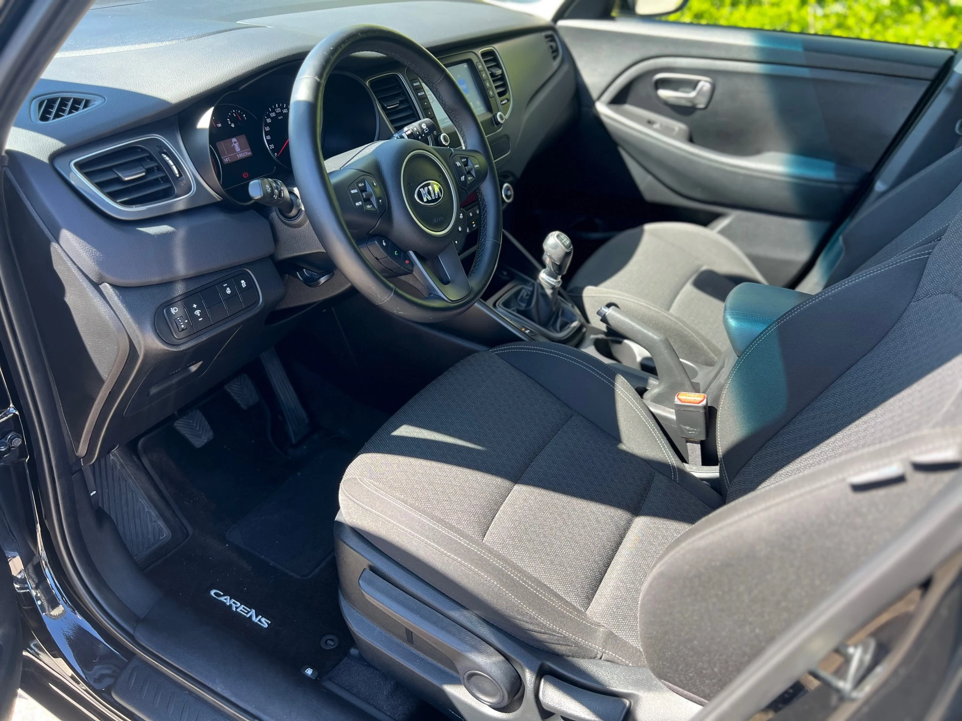Hoofdafbeelding Kia Carens
