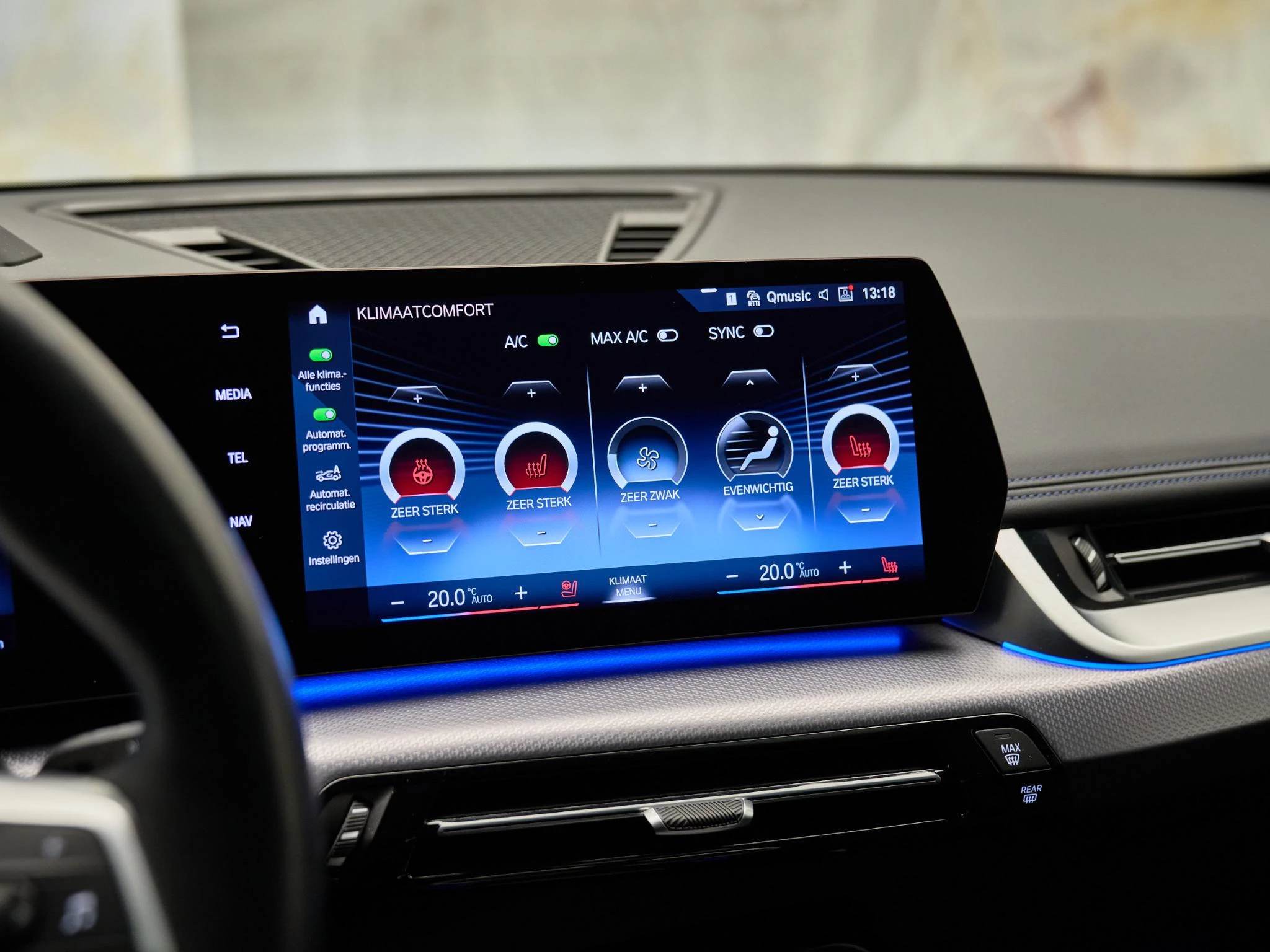 Hoofdafbeelding BMW iX1