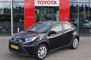 Toyota Aygo X PLAY APPLE/ANDROID CAMERA AD-CRUISE NL-AUTO