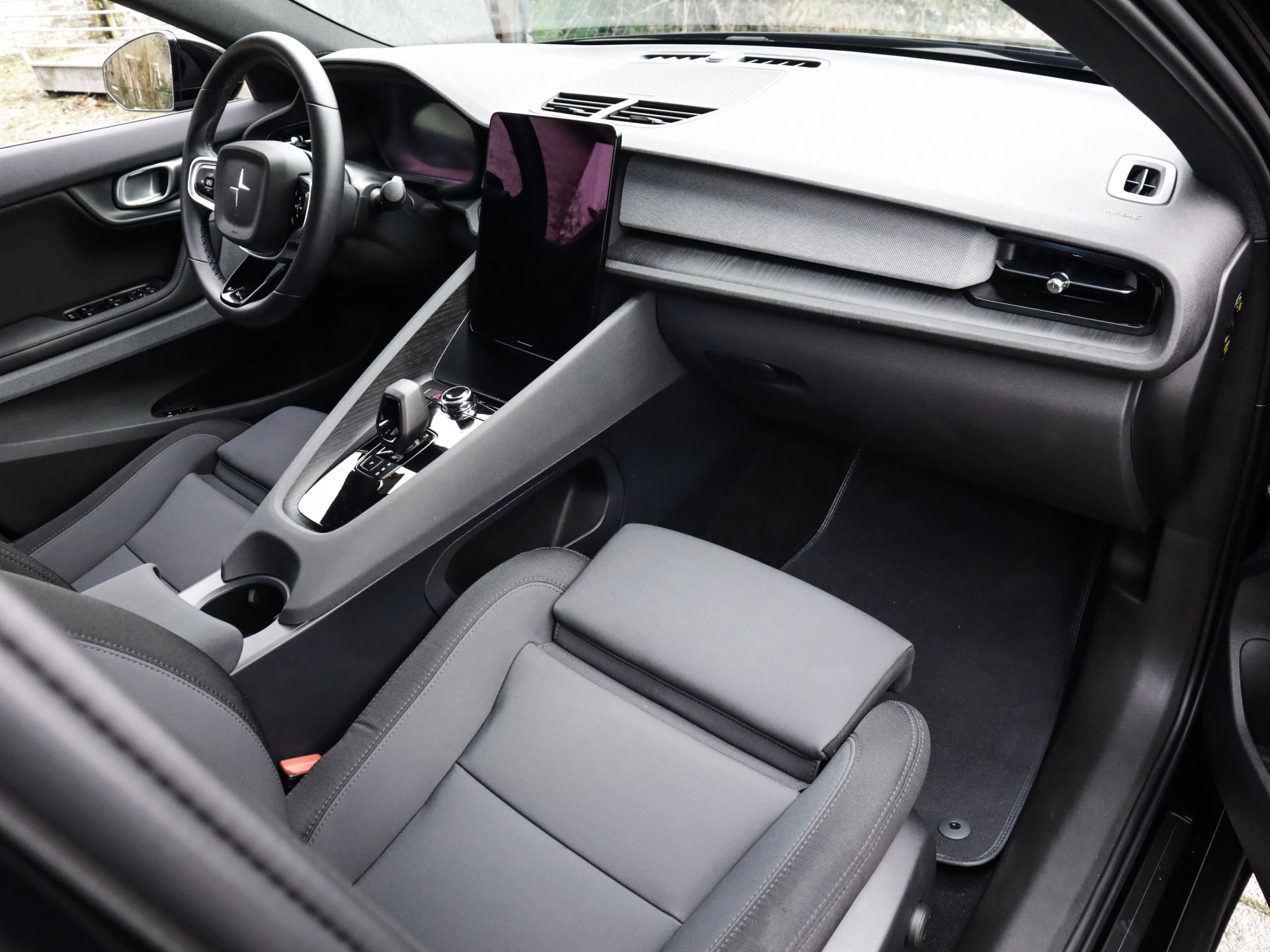 Hoofdafbeelding Polestar 2