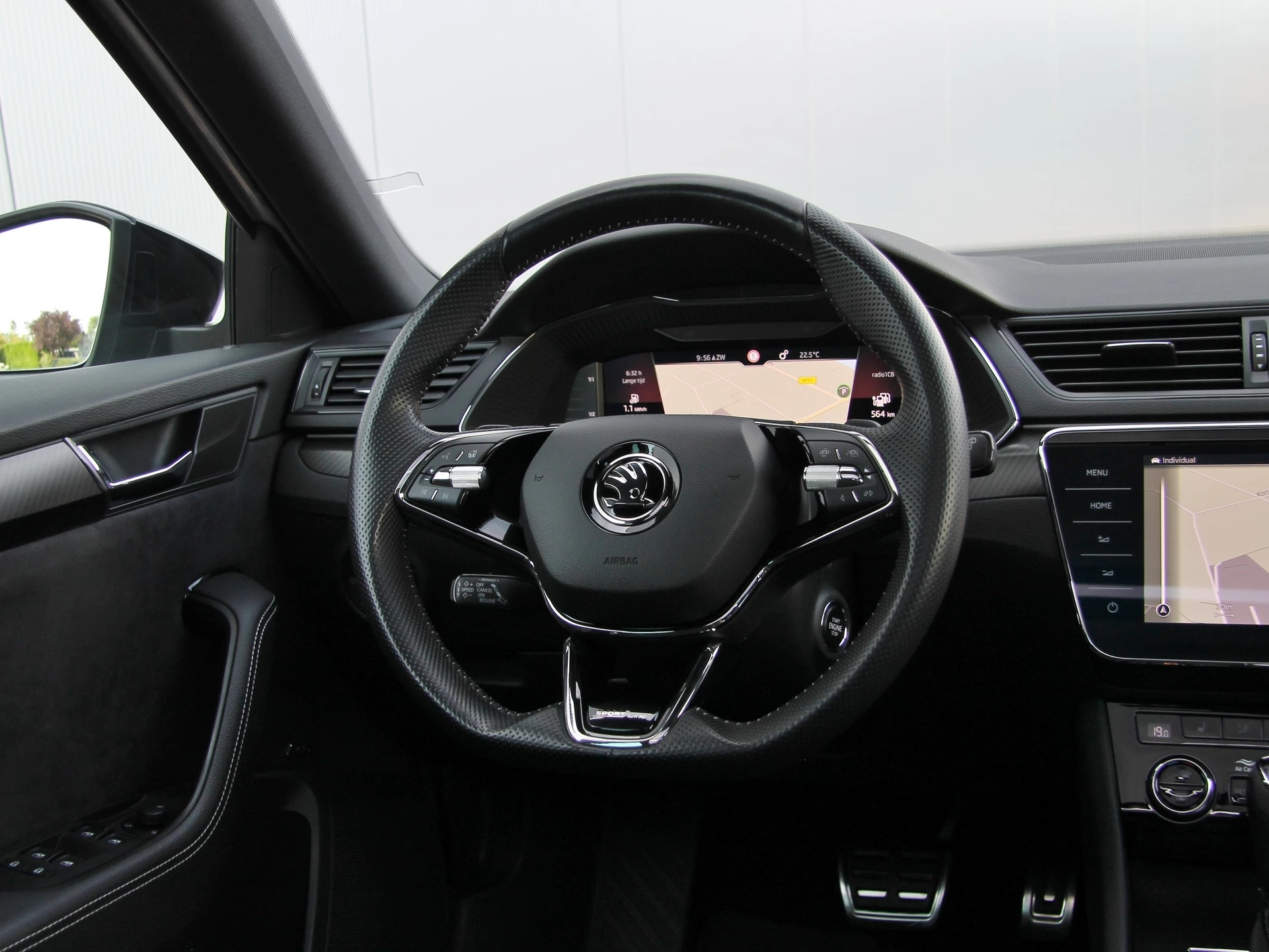 Hoofdafbeelding Škoda Superb