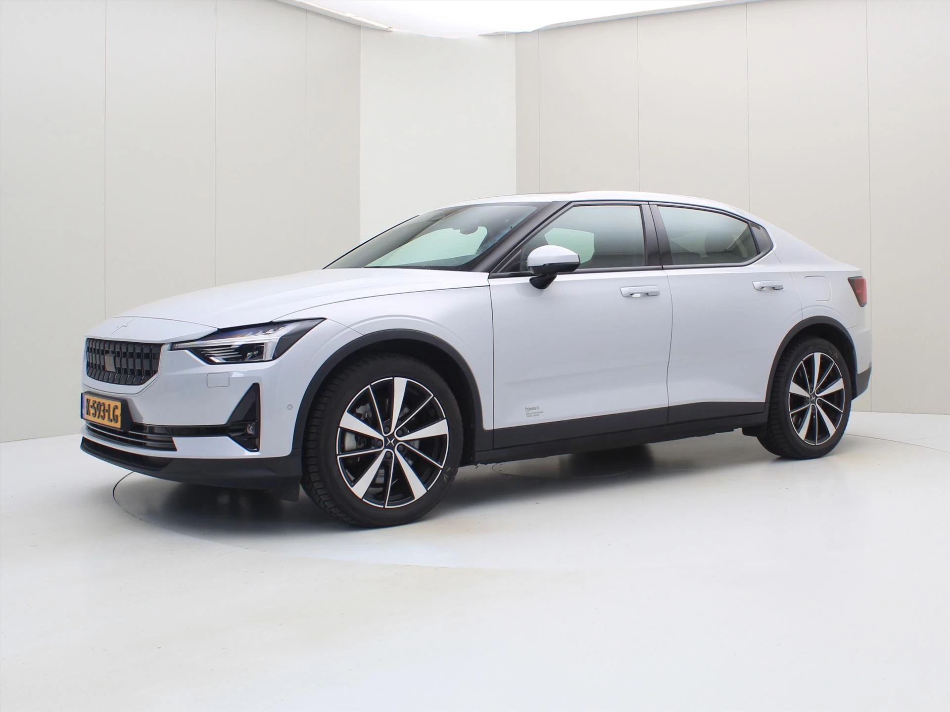 Hoofdafbeelding Polestar 2