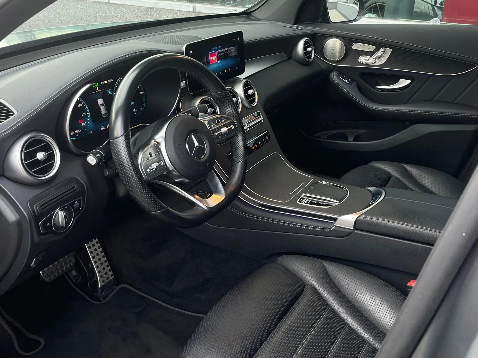 Hoofdafbeelding Mercedes-Benz GLC